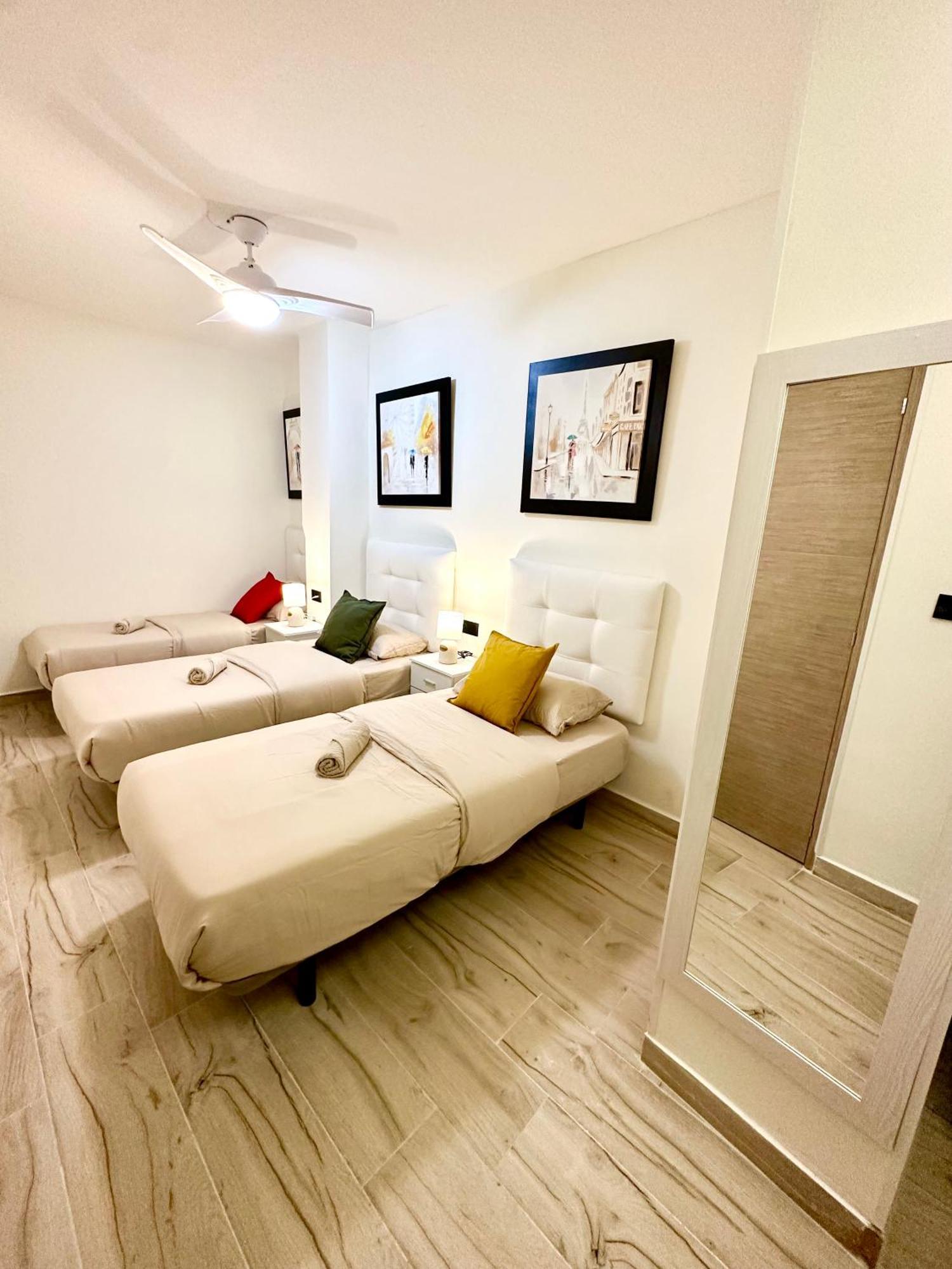 La Reina Apartment By The Sea Alicante Luaran gambar