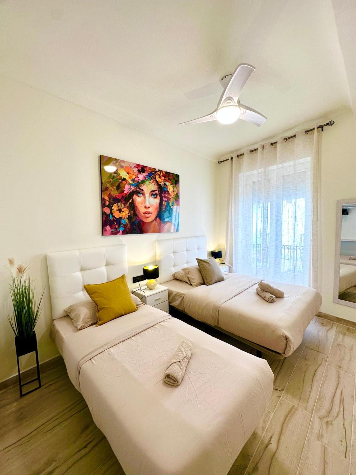 La Reina Apartment By The Sea Alicante Luaran gambar
