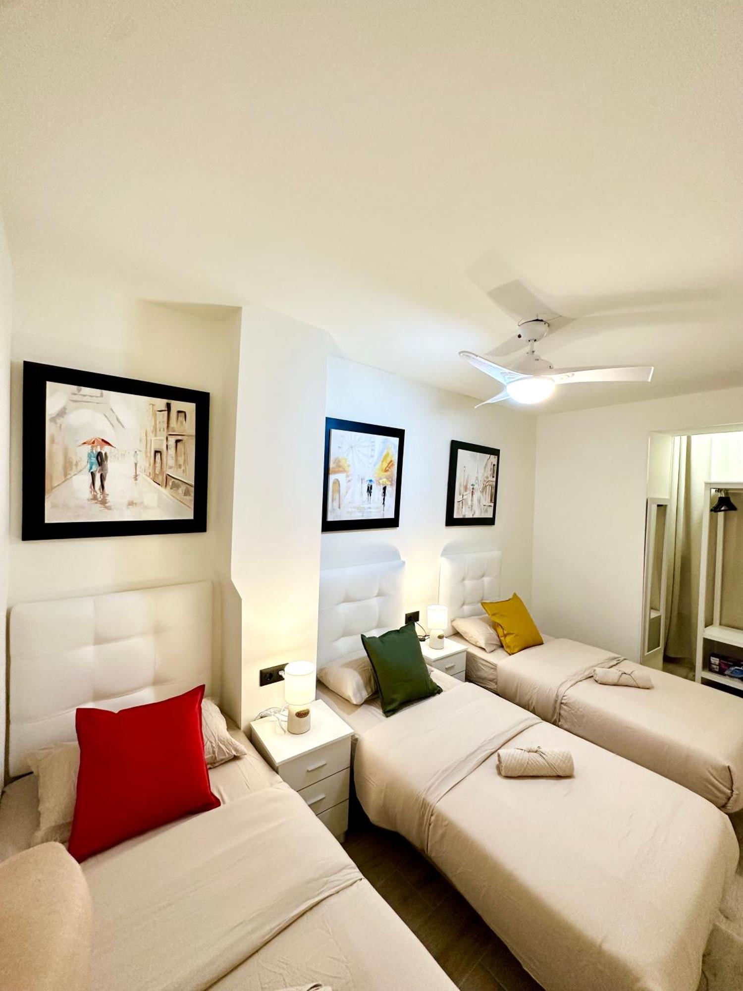 La Reina Apartment By The Sea Alicante Luaran gambar